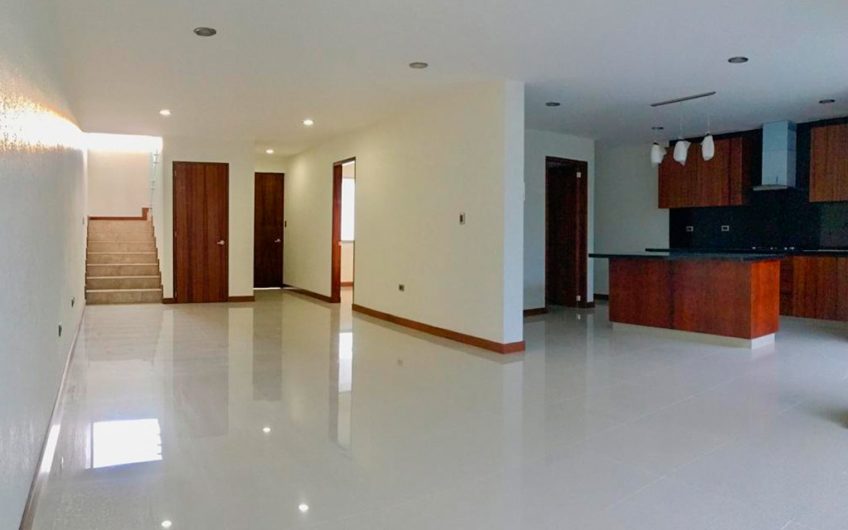 CASA LOMAS DE ANGELOPOLIS