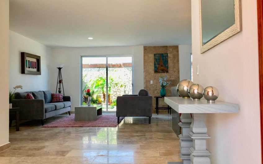 VENDO CASA LOMAS DE ANGELÓPOLIS