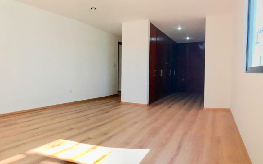 VENDO CASA LOMAS DE ANGELÓPOLIS