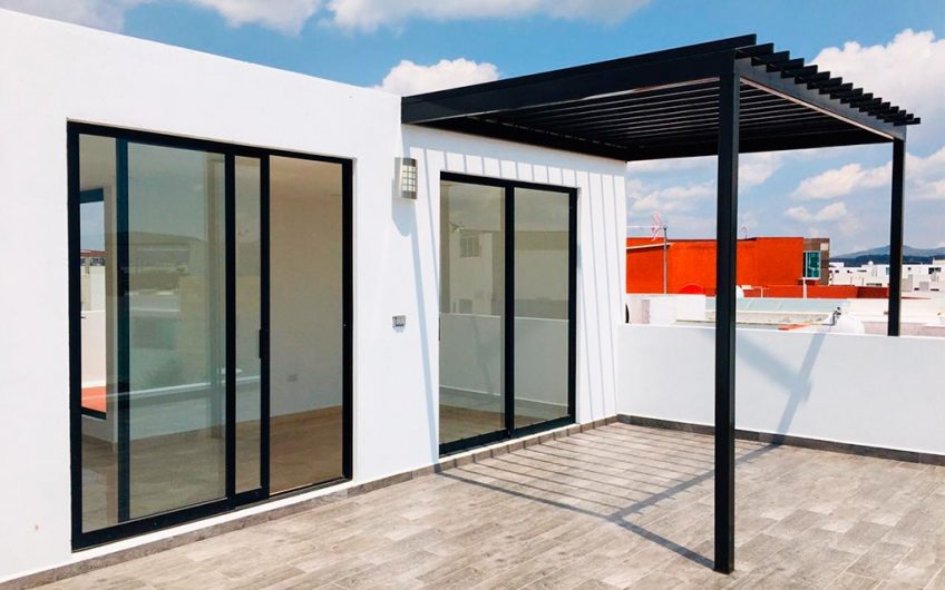 CASA LOMAS DE ANGELÓPOLIS