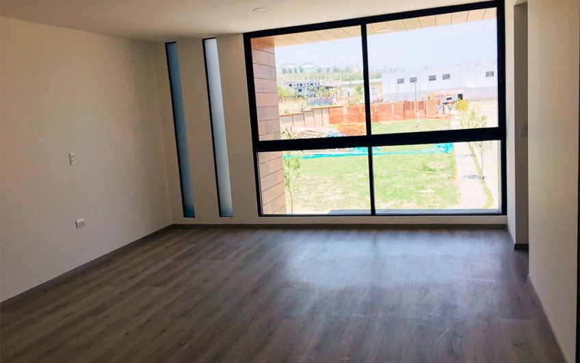 CASA LOMAS DE ANGELÓPOLIS