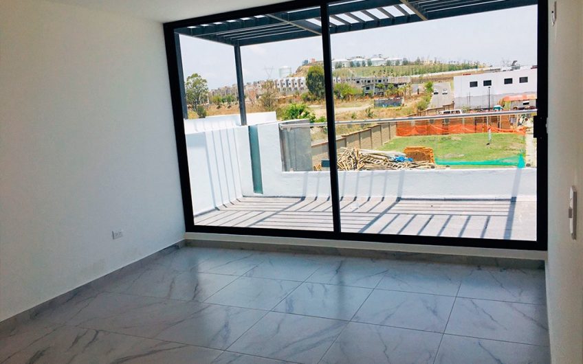 CASA LOMAS DE ANGELÓPOLIS