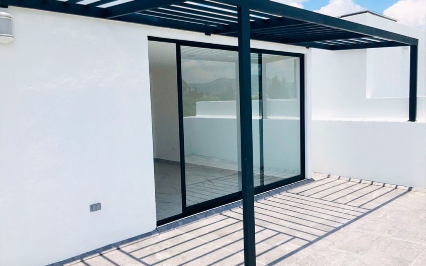 CASA LOMAS DE ANGELOPOLIS