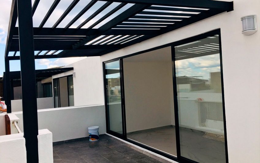 CASA LOMAS DE ANGELOPOLIS