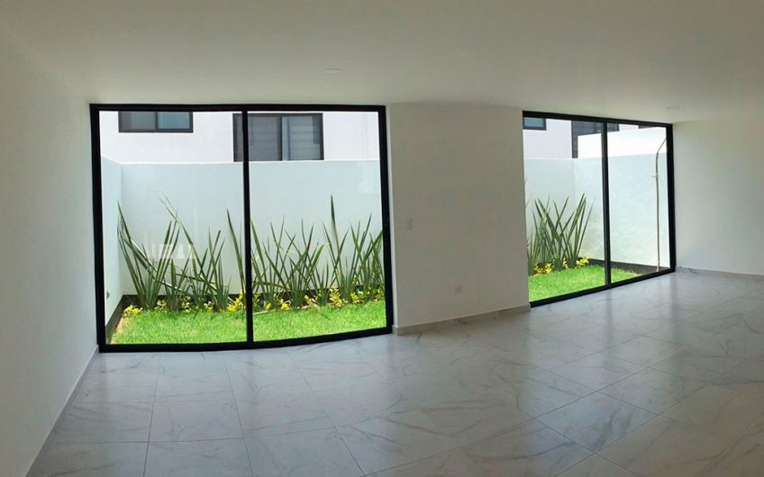 CASA LOMAS DE ANGELOPOLIS