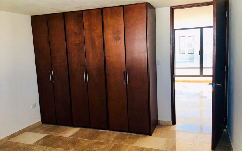 CASA LOMAS DE ANGELOPOLIS