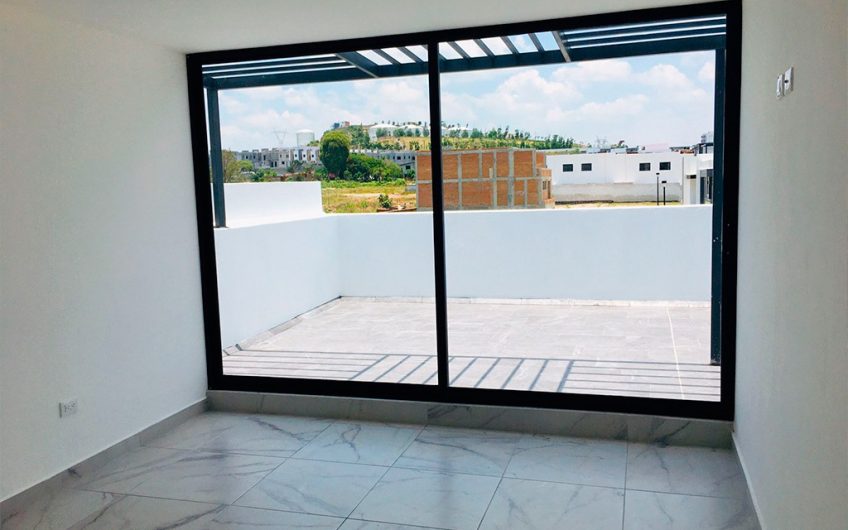 CASA LOMAS DE ANGELOPOLIS