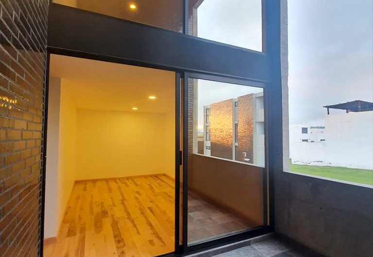 VENTA DE CASA EN LOMAS DE ANGELOPOLIS