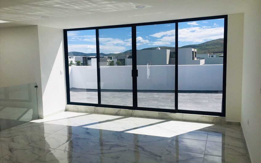 VENTA DE CASA EN LOMAS DE ANGELOPOLIS