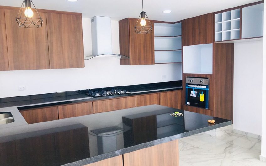 VENTA DE CASA EN LOMAS DE ANGELOPOLIS