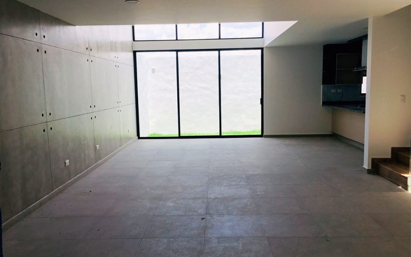 VENTA DE CASA EN LOMAS DE ANGELÓPOLIS