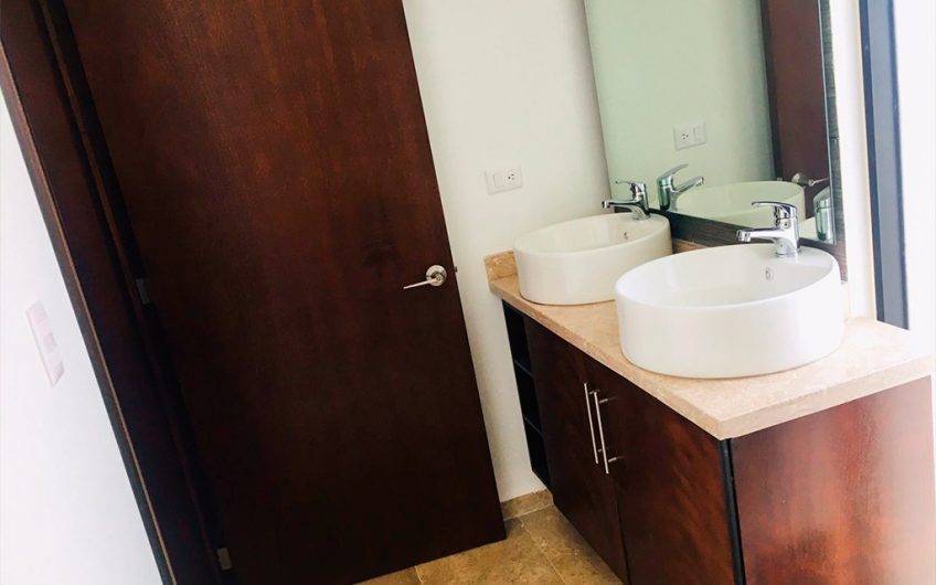 VENTA DE CASA EN LOMAS DE ANGELÓPOLIS