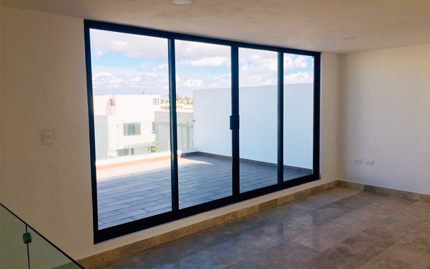 VENTA DE CASA EN LOMAS DE ANGELOPOLIS