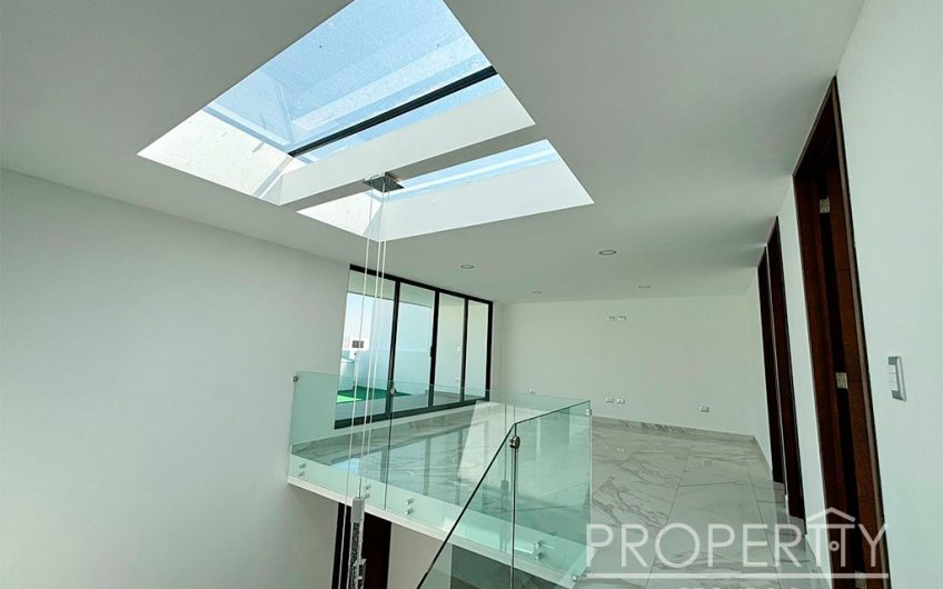 VENTA DE CASA EN LOMAS DE ANGELOPÓLIS