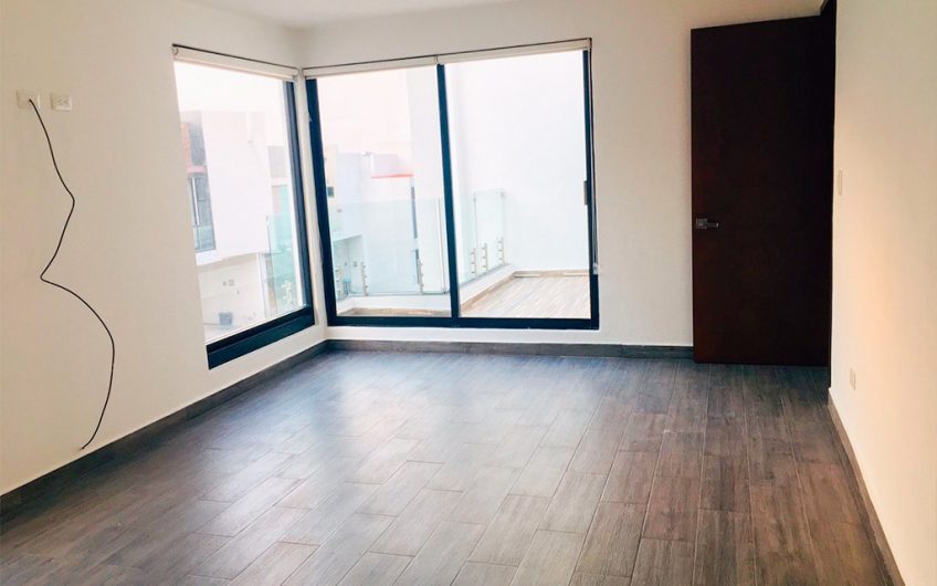 VENTA DE CASA EN LOMAS DE ANGELÓPOLIS