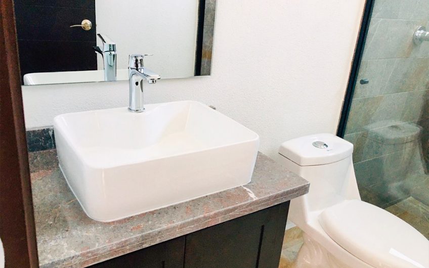 VENTA DE CASA EN LOMAS DE ANGELOPOLIS