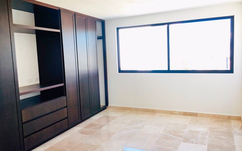 VENTA DE CASA EN LOMAS DE ANGELOPOLIS