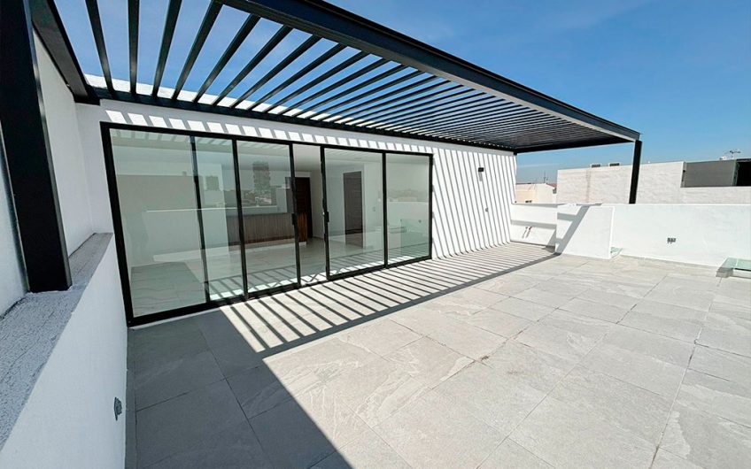 VENTA DE CASA EN LOMAS DE ANGELÓPOLIS