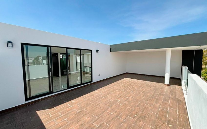 VENTA DE CASA EN LOMAS DE ANGELÓPOLIS