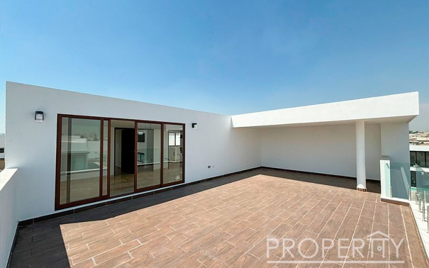 VENTA DE CASA EN LOMAS DE ANGELOPOLIS