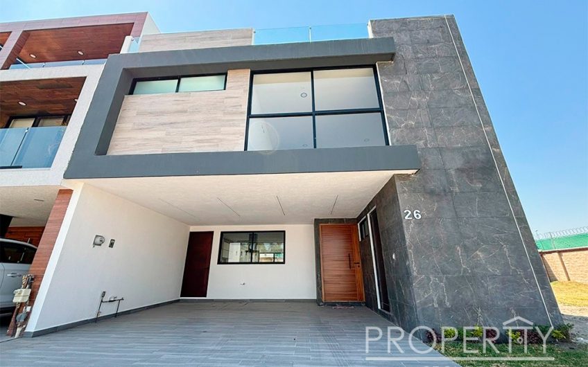 VENTA DE CASA EN LOMAS DE ANGELOPÓLIS
