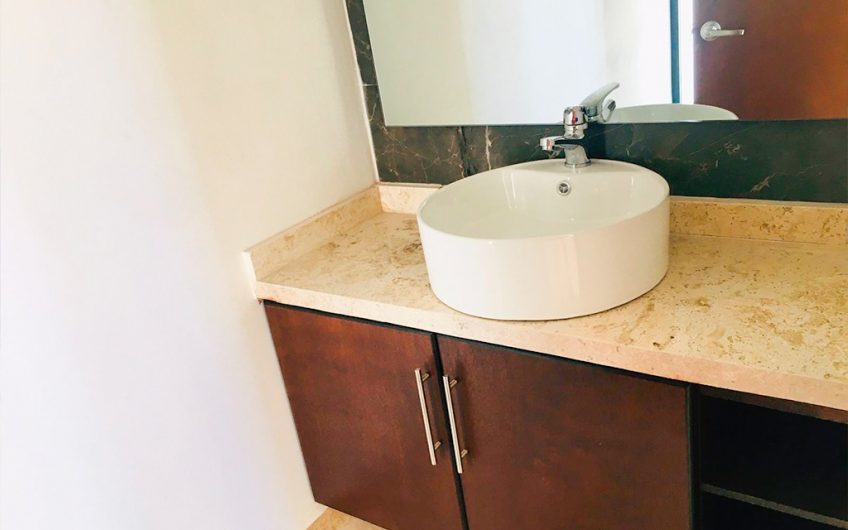 VENTA DE CASA EN LOMAS DE ANGELOPOLIS