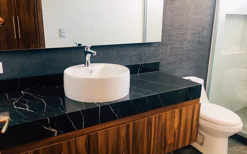 VENTA DE CASA EN LOMAS DE ANGELOPOLIS