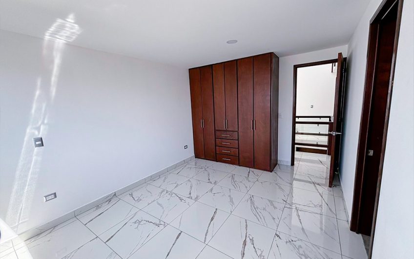 VENTA DE CASA EN LOMAS DE ANGELÓPOLIS