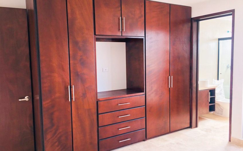 VENTA DE CASA EN LOMAS DE ANGELOPOLIS