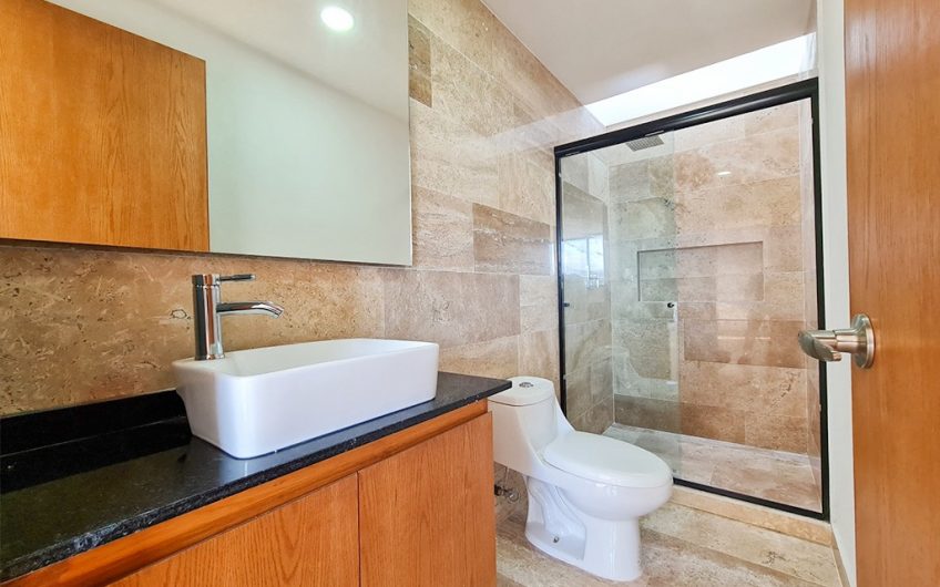 VENTA DE CASA EN LOMAS DE ANGELÓPOLIS