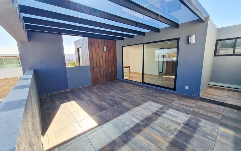 VENTA DE CASA EN LOMAS DE ANGELÓPOLIS