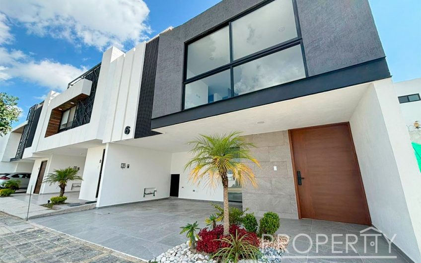 VENTA DE CASA EN LOMAS DE ANGELÓPOLIS