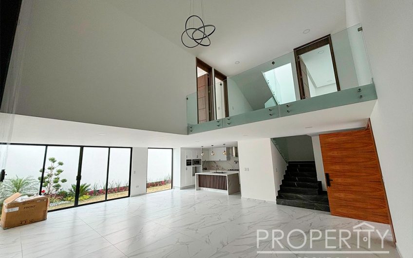 VENTA DE CASA EN LOMAS DE ANGELÓPOLIS