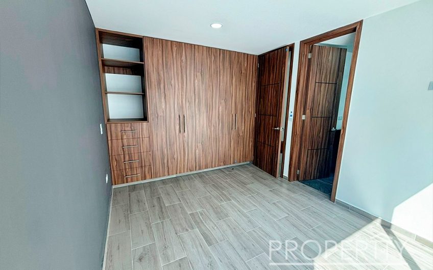 VENTA DE CASA EN LOMAS DE ANGELÓPOLIS