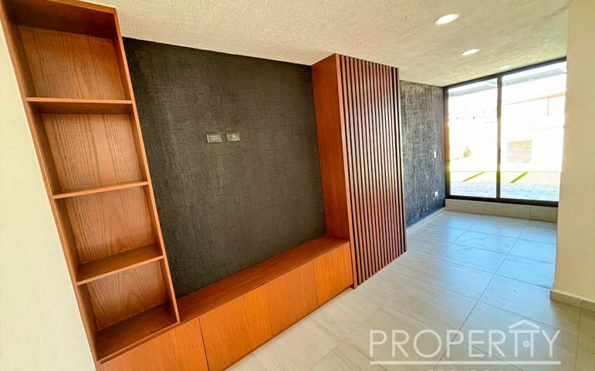 VENTA DE CASA EN LOMAS DE ANGELÓPOLIS