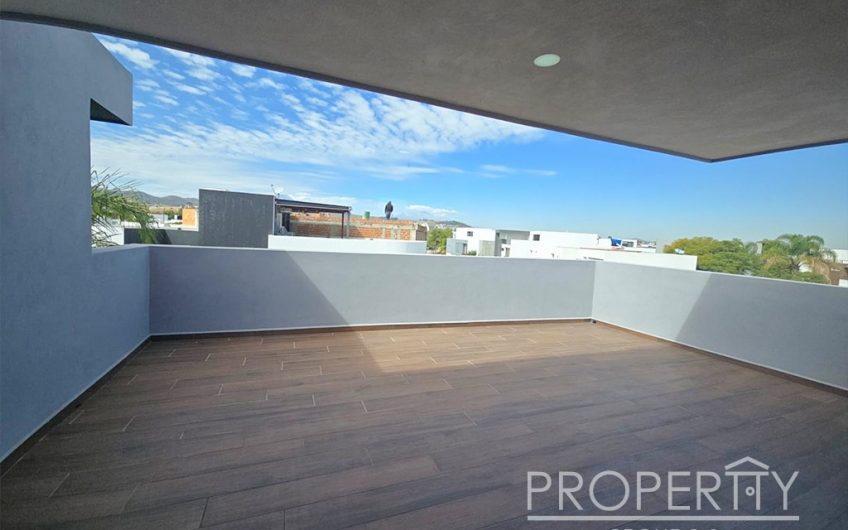 VENTA DE CASA EN LOMAS DE ANGELÓPOLIS