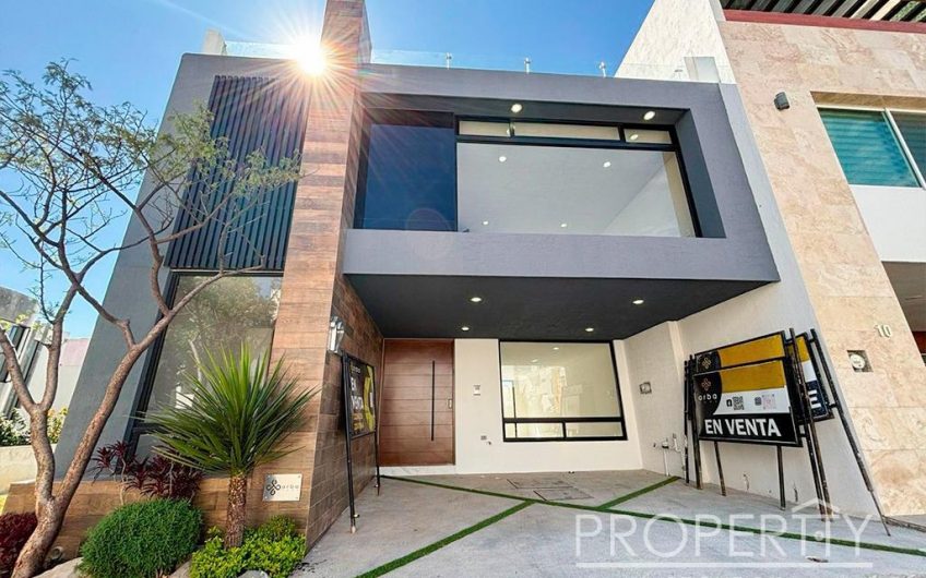VENTA DE CASA EN LOMAS DE ANGELÓPOLIS