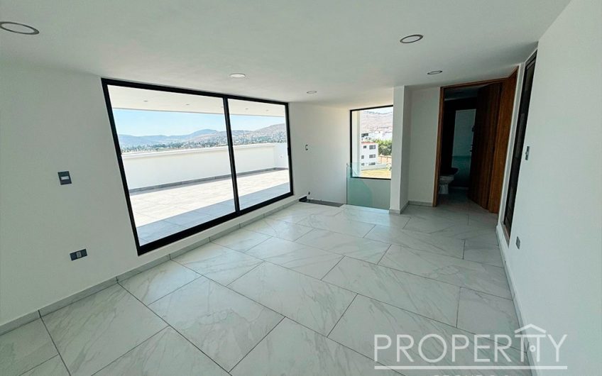 VENTA DE CASA EN LOMAS DE ANGELÓPOLIS