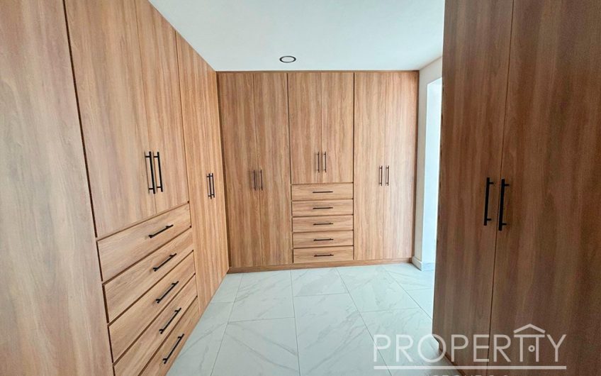 VENTA DE CASA EN LOMAS DE ANGELÓPOLIS