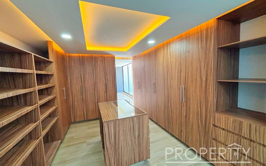VENTA DE CASA EN LOMAS DE ANGELÓPOLIS