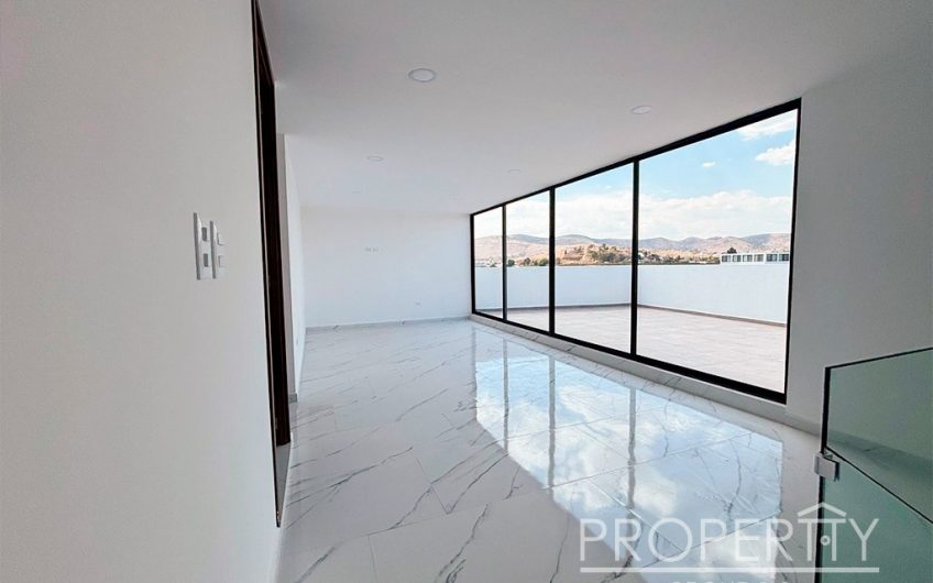 VENTA DE CASA EN LOMAS DE ANGELÓPOLIS