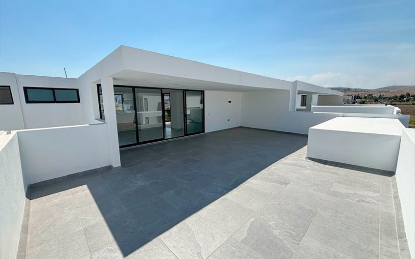 VENTA DE CASA EN LOMAS DE ANGELÓPOLIS