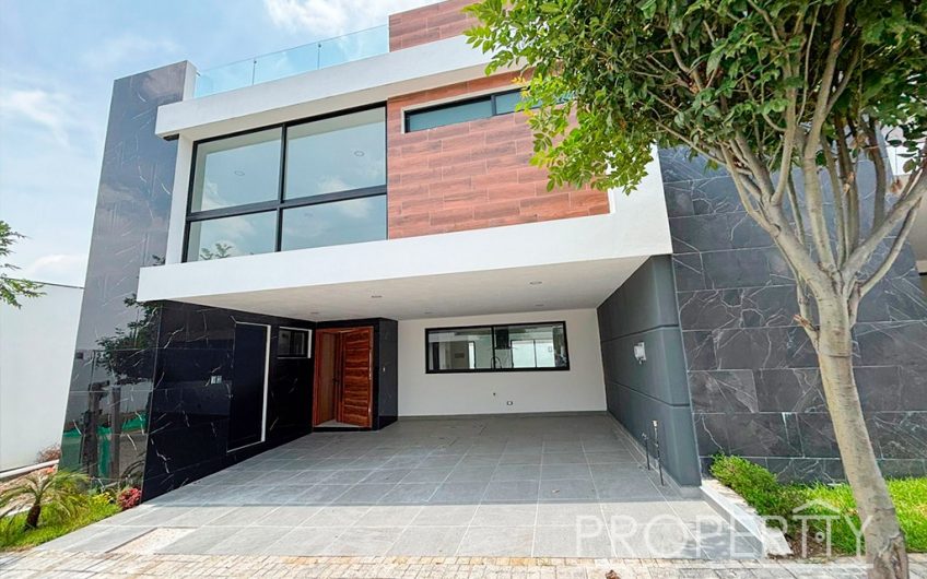 VENTA DE CASA EN LOMAS DE ANGELÓPOLIS