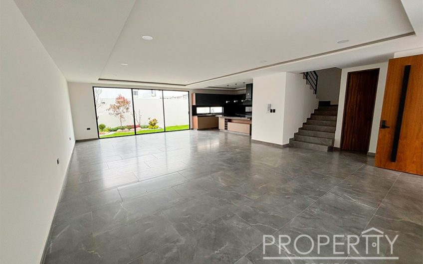 VENTA DE CASA EN LOMAS DE ANGELÓPOLIS