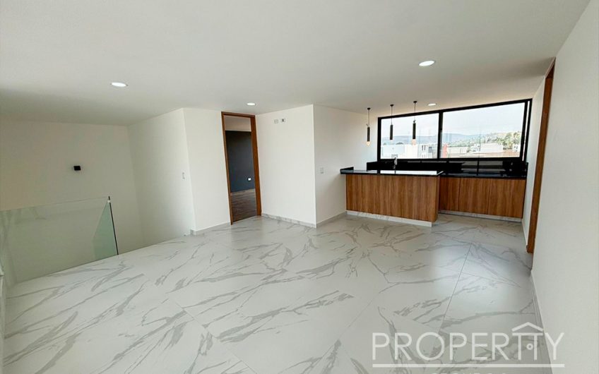 VENTA DE CASA EN LOMAS DE ANGELÓPOLIS